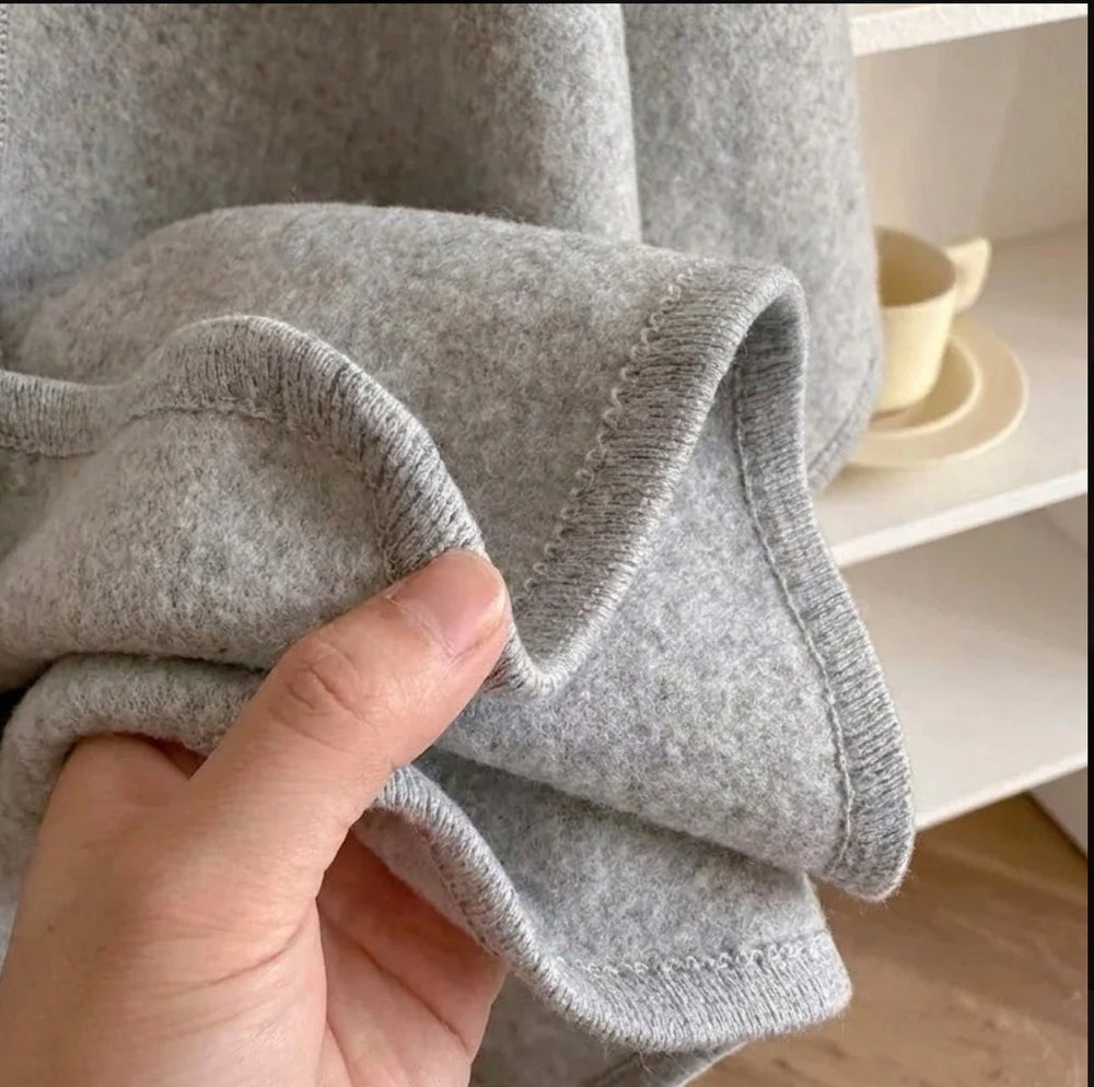 Lovelle Poncho – Höyhenenkevyt poncho puuvillatwilliä