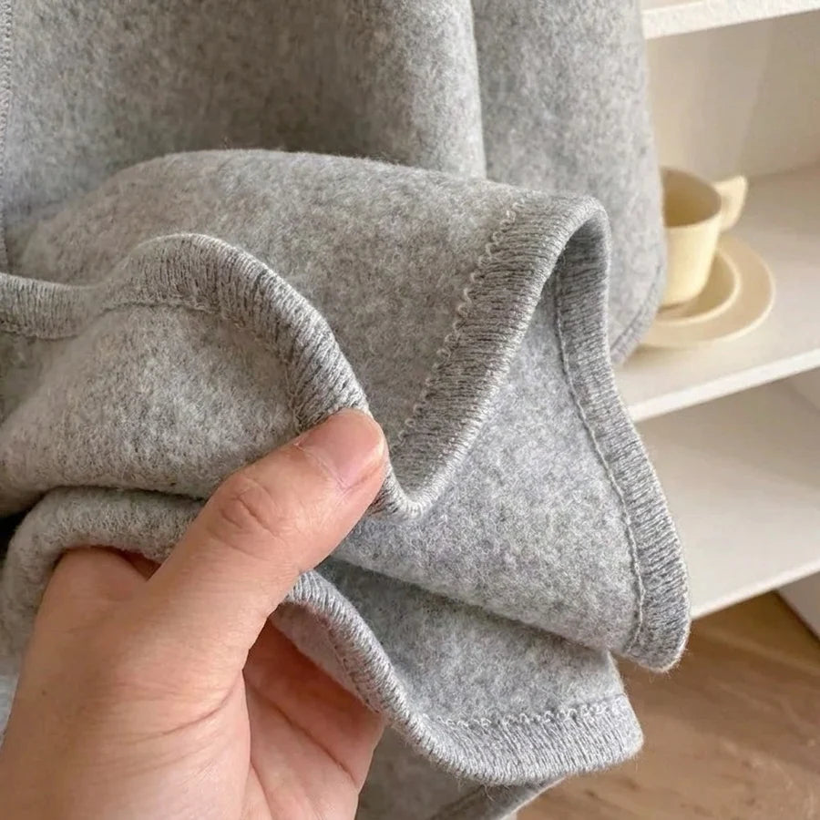 Lovelle Poncho – Höyhenenkevyt poncho puuvillatwilliä