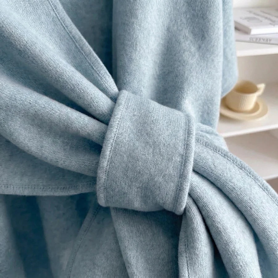 Lovelle Poncho – Höyhenenkevyt poncho puuvillatwilliä