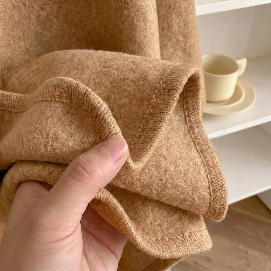 Lovelle Poncho – Höyhenenkevyt poncho puuvillatwilliä